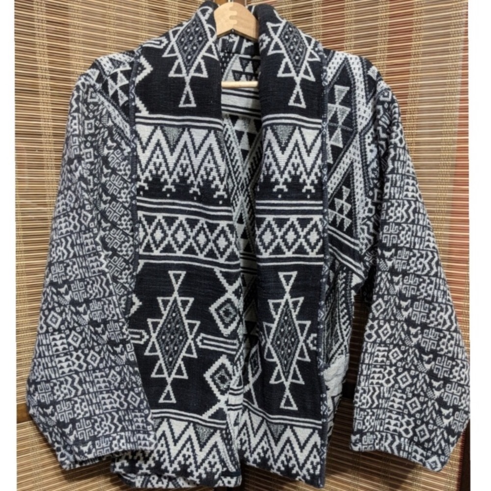 Aztec print black and white sweater jacket